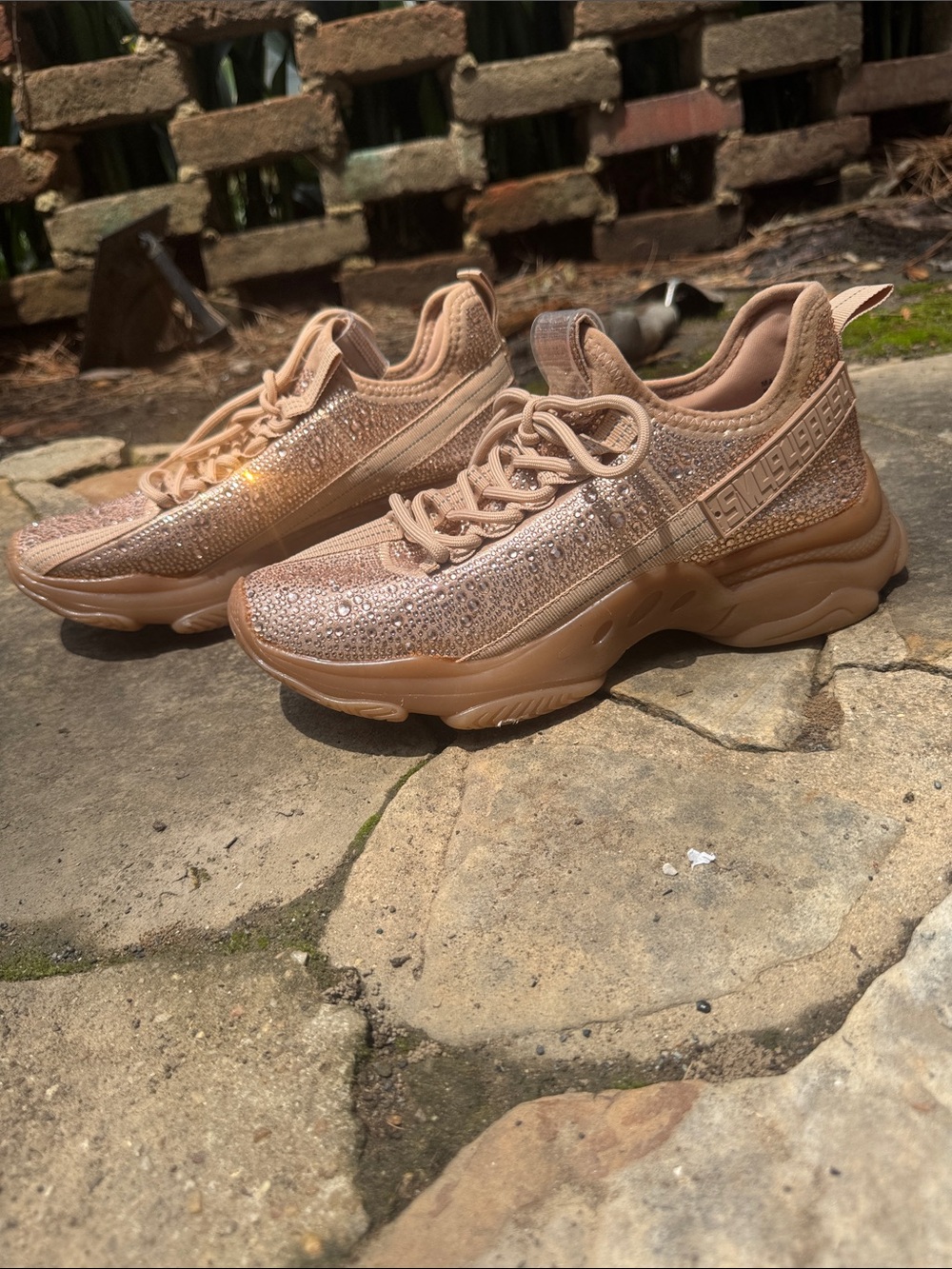 Steve Madden Maxima Blush Rhinestone Chunky Sneakers Sparkle- Size 10